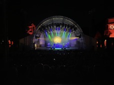 Barclay James Harvest feat. Les Holroyd