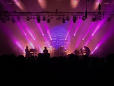 Barclay James Harvest feat. Les Holroyd